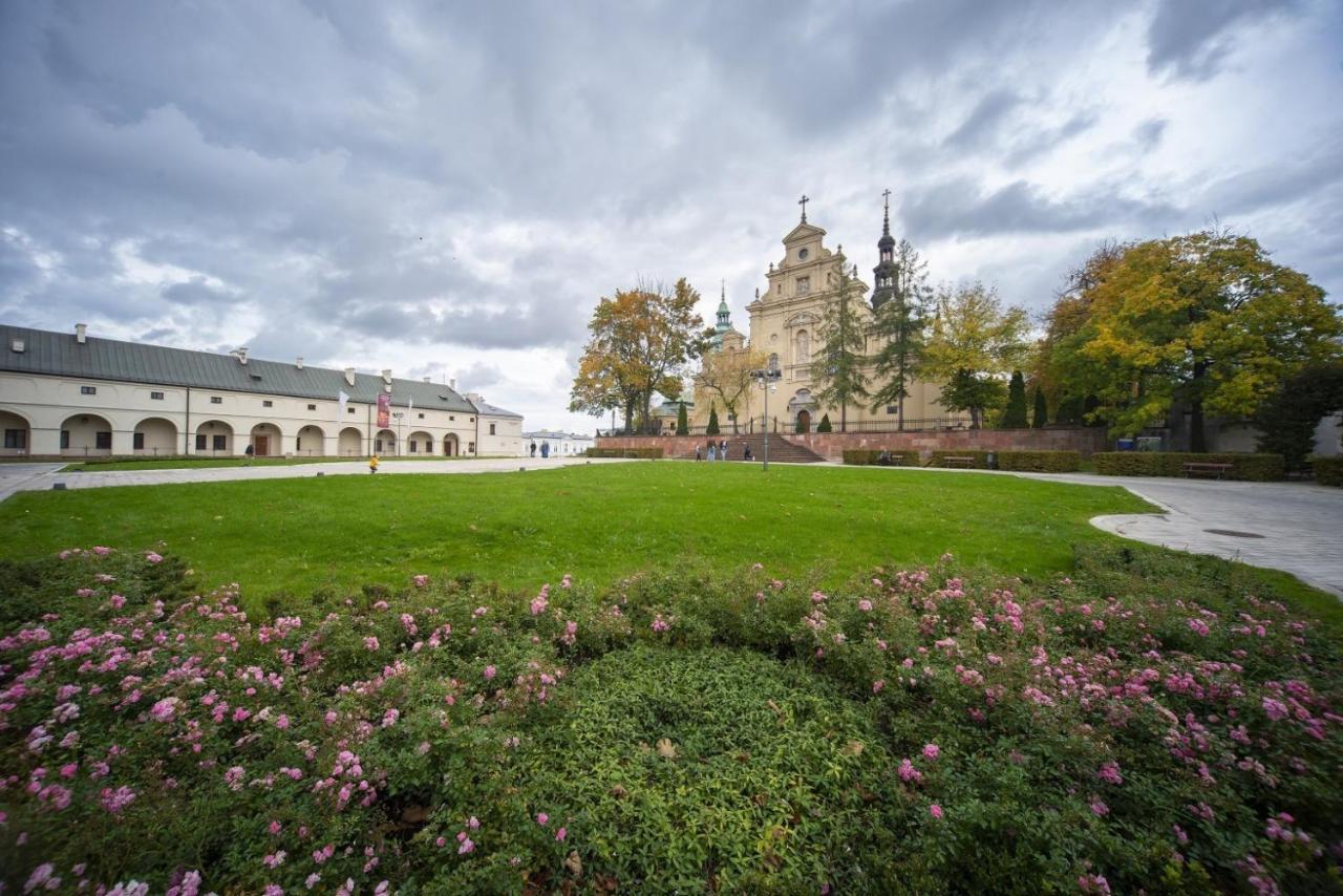 Hotel Dal Kielce Exterior foto