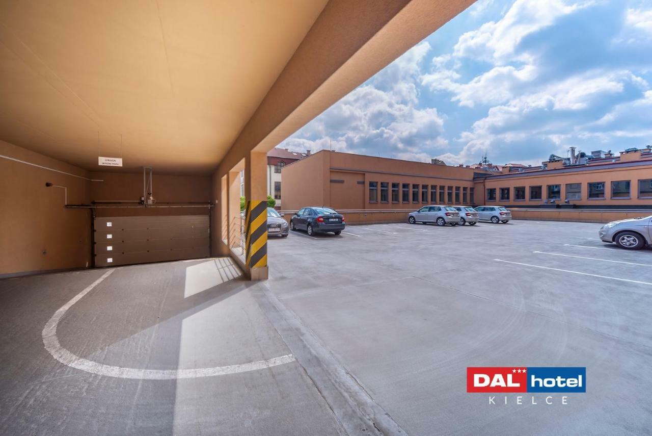 Hotel Dal Kielce Exterior foto