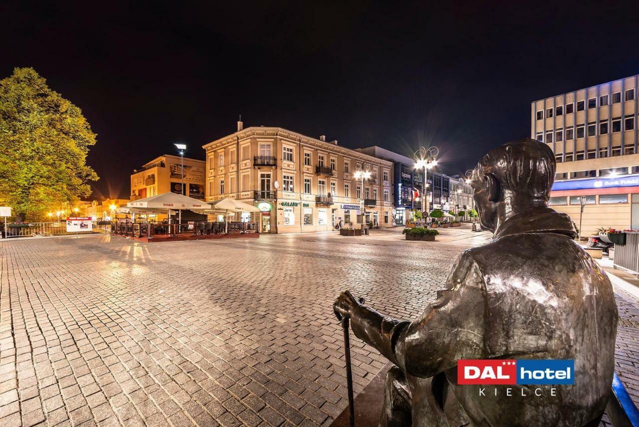 Hotel Dal Kielce Exterior foto