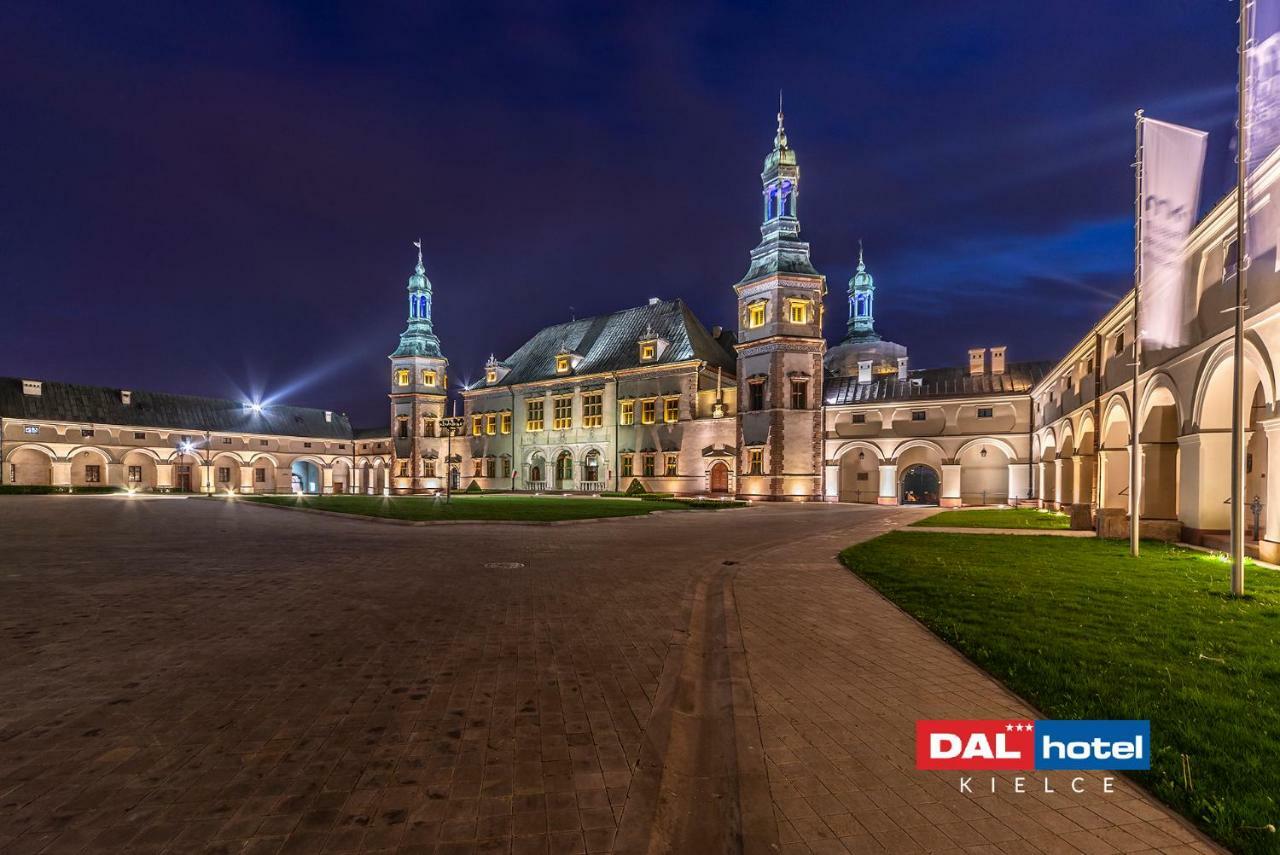 Hotel Dal Kielce Exterior foto